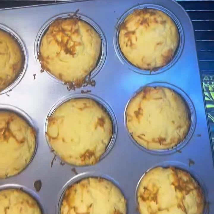 Fresh cheese muffins in the tin